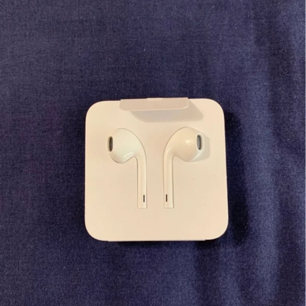 Apple headphones